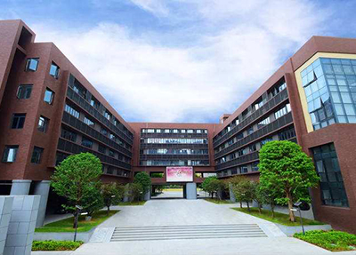 重庆轻工业学校如何收费、收费高不高