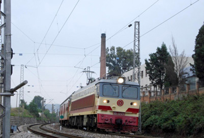 如何在成都选择一个专业的铁路学校