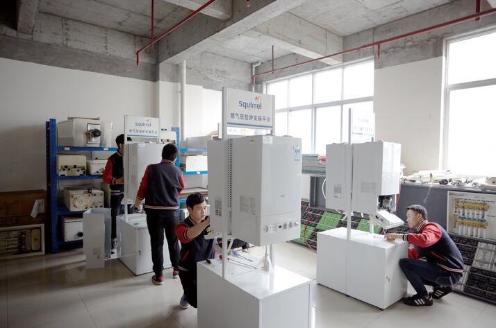 2019年重庆五一高级技工学校建筑设备安装