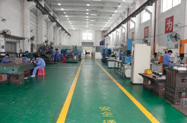 2019年重庆五一高级技工学校模具制造技术