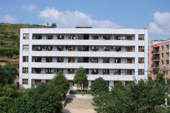 麻江县中等职业技术学校地址及乘车路线