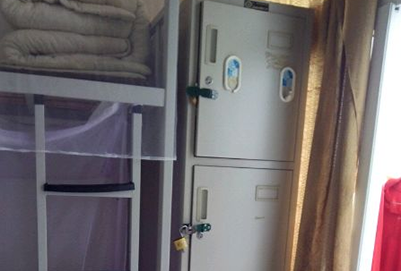 重庆市女子职业高级中学的学生寝室及住宿条件