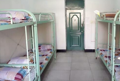 重庆市艺才技工学校学生寝室及住宿条件
