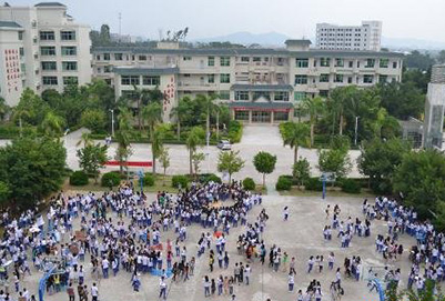 温江中等卫生职业学校地址及乘车路线