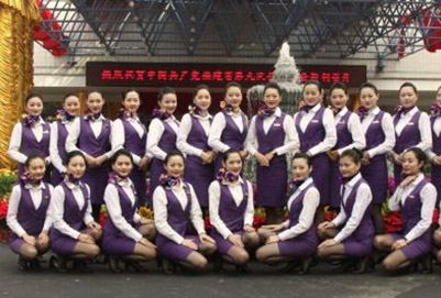 成都航空专业学校的招收的对象如何