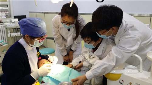 重庆卫生技工学校&mdash;&mdash;口腔医学