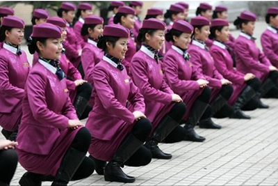 达州远航职业技术学校-高铁乘务专业礼仪培训