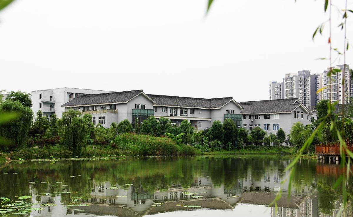 2019年重庆五一高级技工学校地址位于哪里呢？