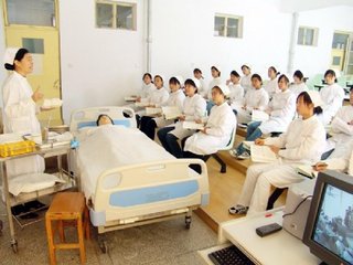 贵阳市初中毕业生可以读卫校吗?