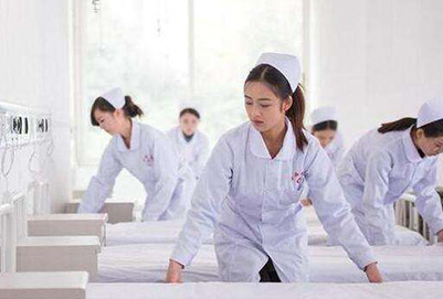 重庆市有哪些卫校学校有高级护理专业