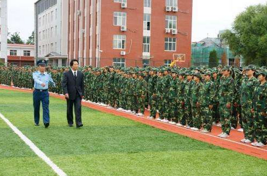 承德护理职业学院招生老师QQ及电话