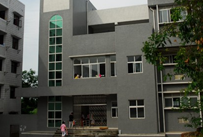 南充职业技术学院寝室宿舍条件与学校食堂环境图片
