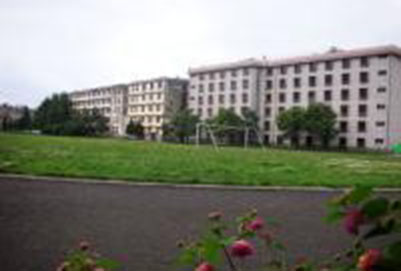 云南省省大理卫生学校寝室宿舍条件与学校食堂环境图片