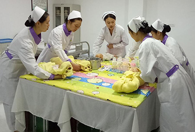 重庆卫生学校高级护理专业对身高有没有什么要求