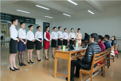 报考贵阳市电子职业学校怎么样？好不呢？—贵阳市电子职业学校招生简介