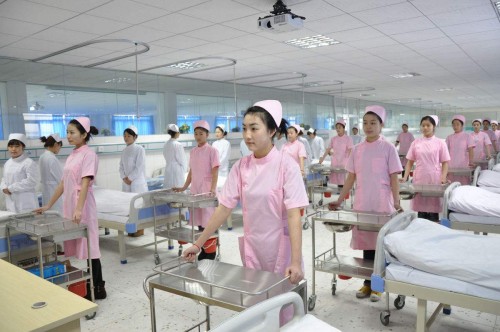 贵阳市职校初中起点高级护理就业不愁发展前景好