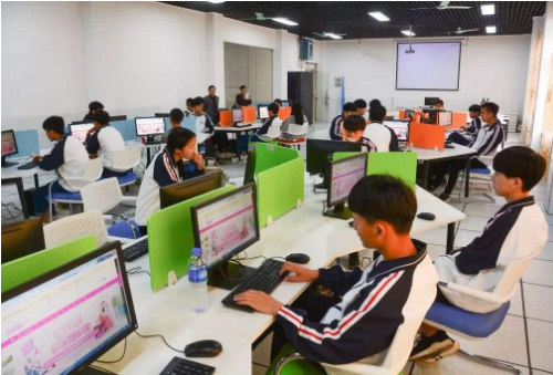 贵州省铜仁市松桃职业简章_贵州省重点示范学校