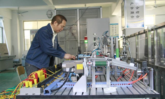 攀枝花技师学院(十九冶高级技工学校)电气自动化