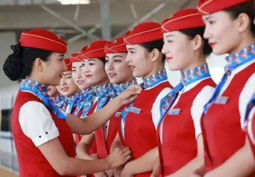 贵阳市高铁学校高铁乘务招生标准是怎样?