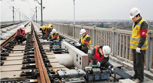 贵阳市铁路学校铁道工程专业招生介绍