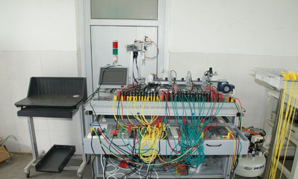 崇州职业教育培训中心电气自动化与维修