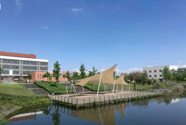 四川水利职业技术学院校园一景