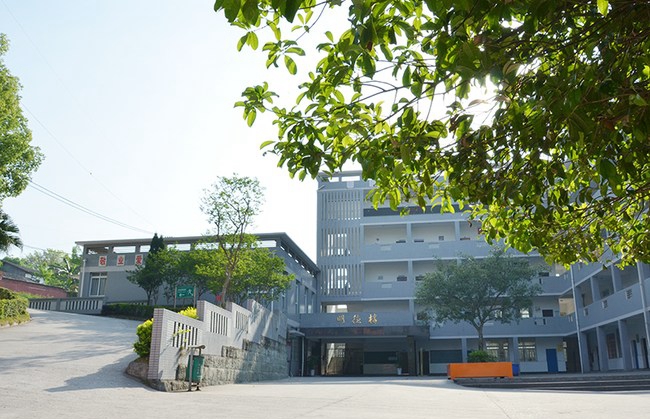 自贡市电子信息职业技术学校（自贡电信职校）教学楼（2）