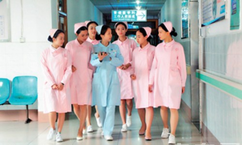 四川省内江医科学校（内江卫校）学生实习一