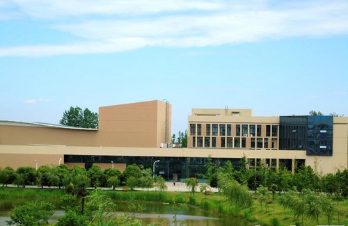 内江铁路机械学校成都校区（郫县安德镇）行政办公楼