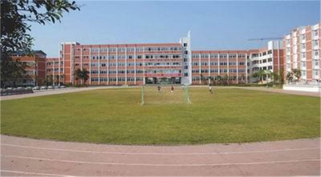 泸州市电子机械学校图片、照片