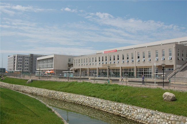 成都市技师学院图片、照片