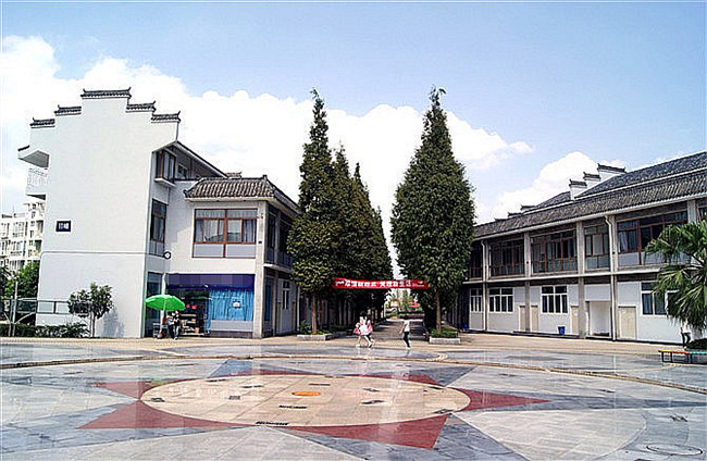 成都市科华职业技术学校图片、照片
