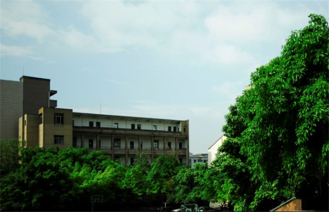 重庆市永川职业教育中心图片、照片