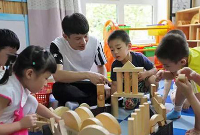 重庆幼师职业学校男生学幼师怎么样