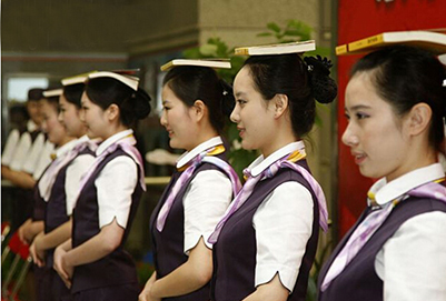 重庆铁路学校的高铁乘务专业的招生要求