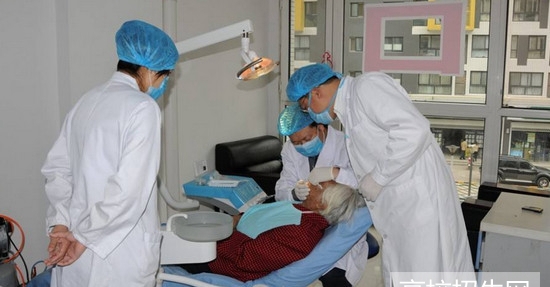 四川省好点的口腔专业本科学校有哪些