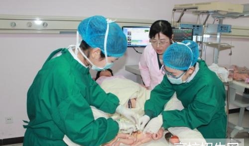 贵州省公办的助产专业学校有哪些