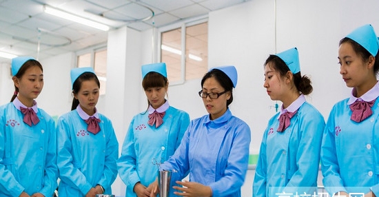 重庆市哪所中专学校的护理专业比较好