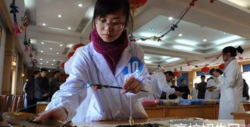 贵州省中医药专业学制是多久？是几年