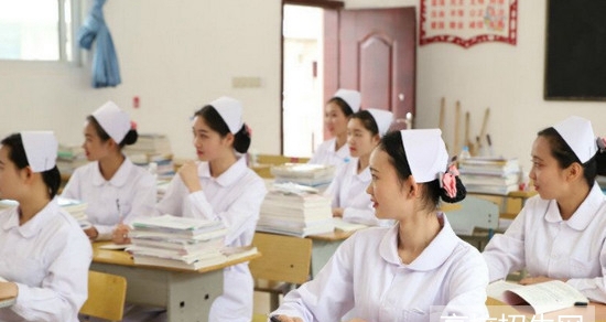 重庆市哪所大专学校的医学美容专业比较好