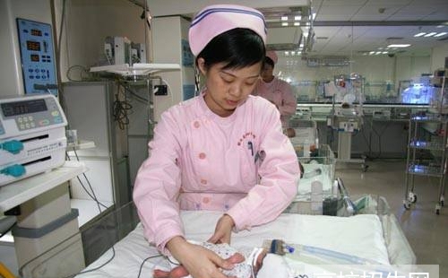 重庆市好点的助产专业大专学校有哪些