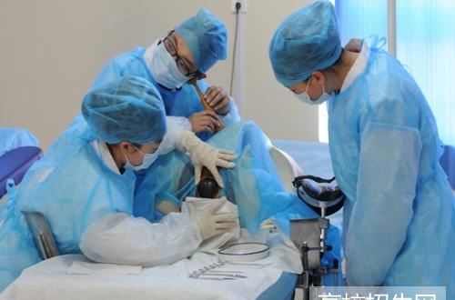 贵州省临床医学专业大专学校怎么报名