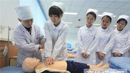 贵州省护理专业学校招生分数线及要求