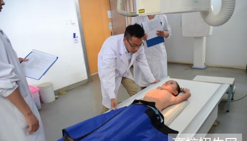 重庆市医学影像专业专科学校怎么报名