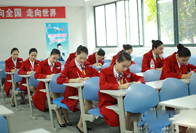 成都铁路工程学校发展前景好不好