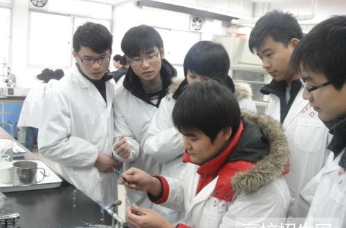 重庆市药剂专业学校报名条件