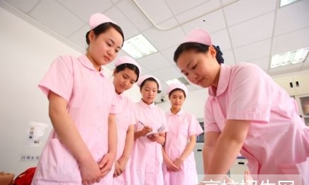 重庆市护理专业学校怎么样，好不好