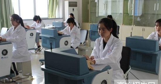 贵州省男生读中医药专业好吗？好就业吗