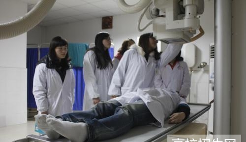 重庆市男生读医学影像专业好吗？好就业吗