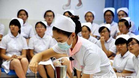 贵州省护理专业学校好吗，好不好